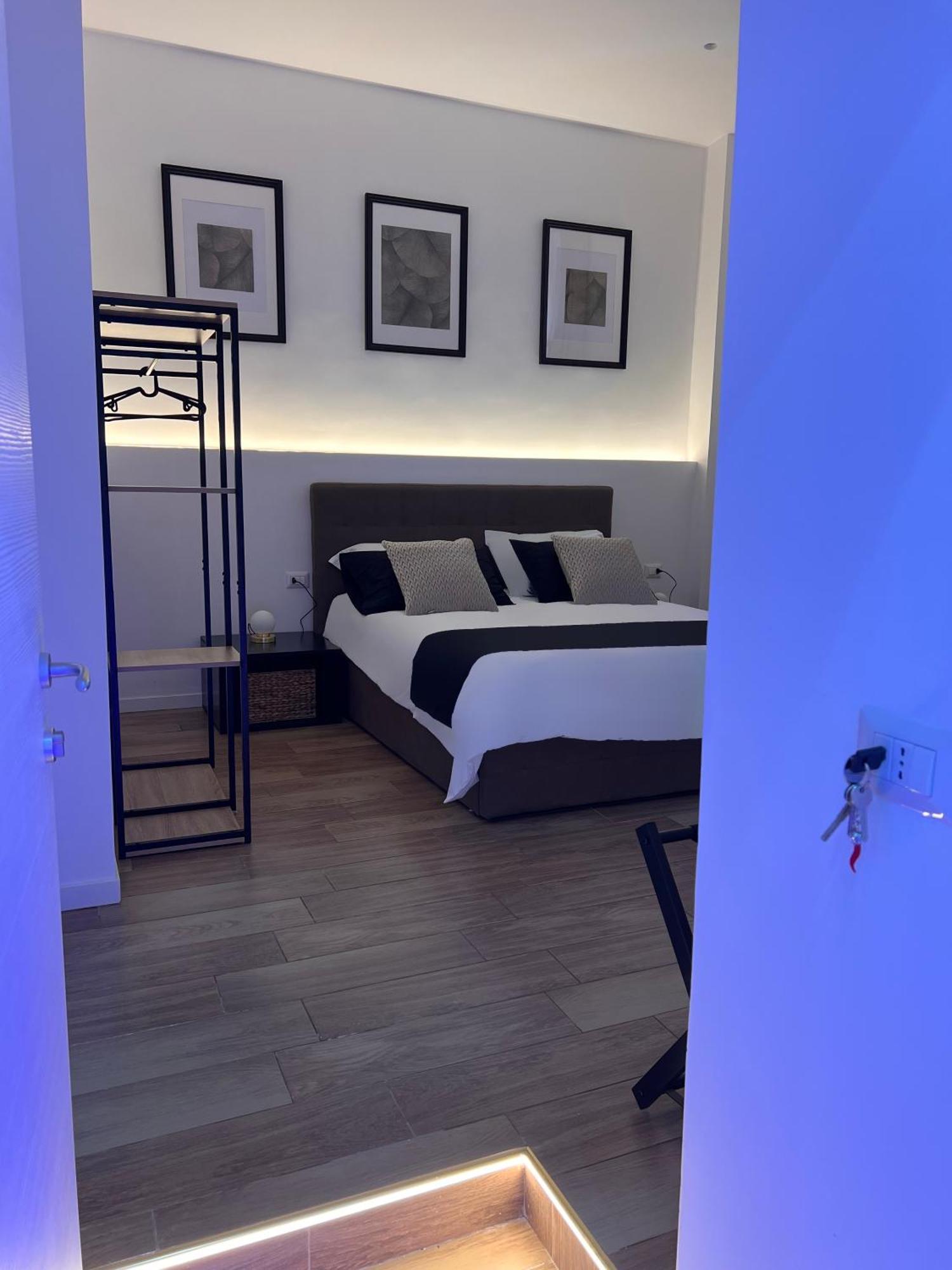Astorya E' Napoli Hotel ภายนอก รูปภาพ