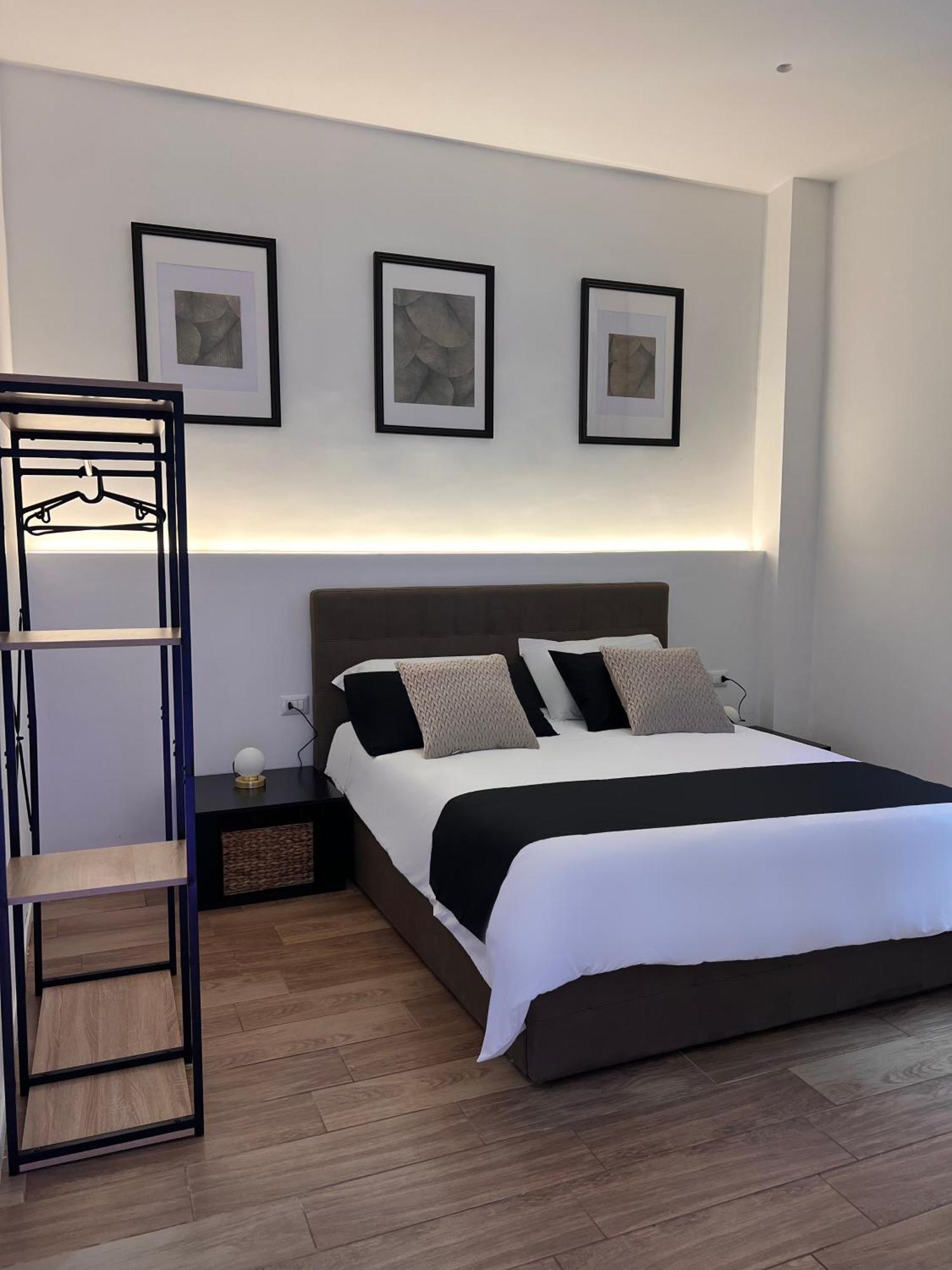 Astorya E' Napoli Hotel ภายนอก รูปภาพ