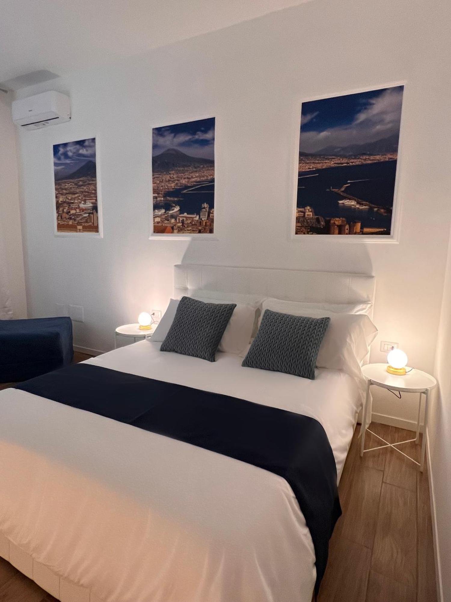 Astorya E' Napoli Hotel ภายนอก รูปภาพ